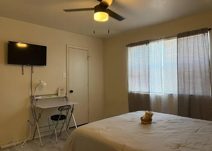 Huge 1200sf 2br/4 Min Ft Cavazos-officers & Nurses Holiday home *