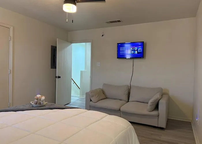 Holiday home Huge 1200sf 2br/4 Min Ft Cavazos-officers & Nurses