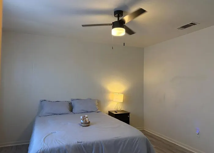 Holiday home Huge 1200sf 2br/4 Min Ft Cavazos-officers & Nurses Killeen