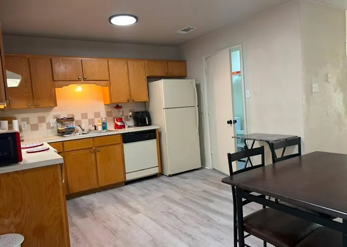Huge 1200sf 2br/4 Min Ft Cavazos-officers & Nurses * Killeen